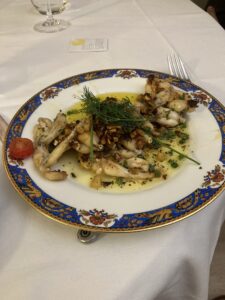 cuisses de grenouilles - restaurant le Guillaume le conquerant - aux couleurs de nath